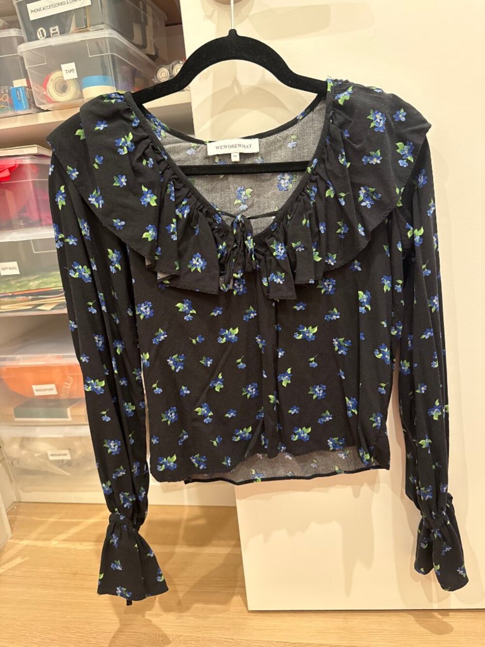 WeWoreWhat REVOLVE Ruffle Blouse Watercolor Ditsy Floral Black Multi XS